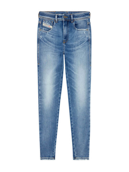 1984 Damenjeans in Enger Passform