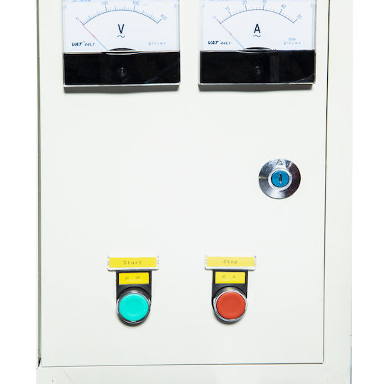 Μύλος Άλεσης Ζωοτροφών με Ισχύ 7500W και Απόδοση Άλεσης 300 kg/h