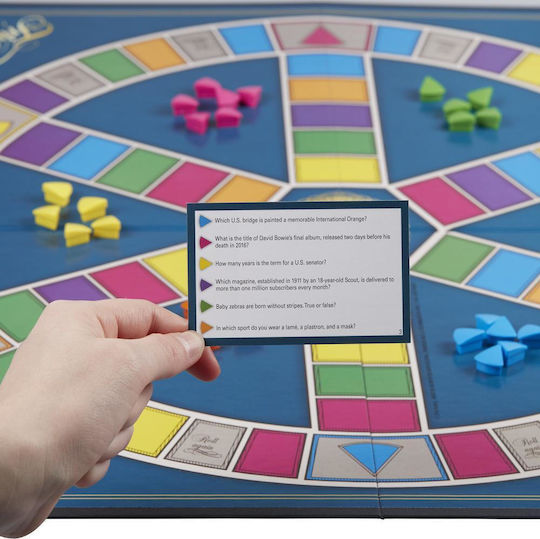 Επιτραπέζιο Παιχνίδι Trivial Pursuit Classic Edition για 2-6 Παίκτες 16+ Ετών Hasbro