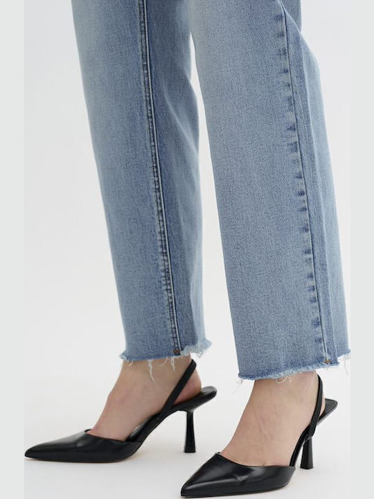 Women's Jean Trousers in Straight Line