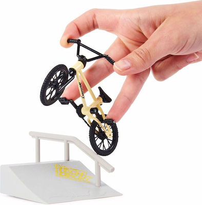 Spin Master Miniature Toy BMX Freestyle Hits TechDeck Sunday for 6+ Years