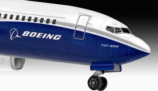 Revell Boeing Modeling Figure in Scale 1:288 with Glue and Paints
