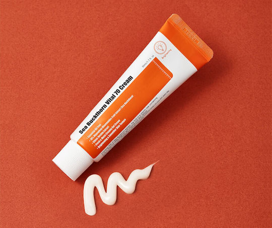 Purito Sea Buckthorn Vital 70 Дневен Крем за Лице за Хидратация и Несъвършенства по Кожата с Витамин С 50ml