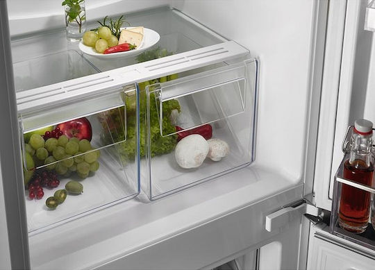 AEG Built-in Fridge-Freezer 269lt H177.3xW56xD56cm White OSC5D181ES