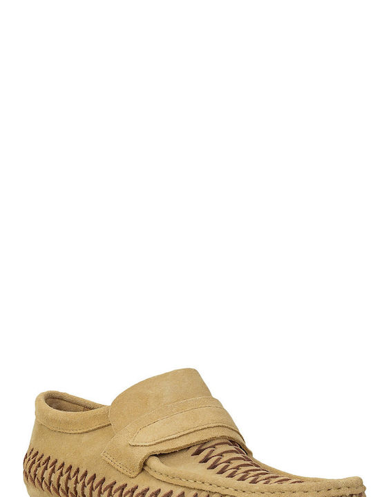 Clarks Men's Suede Moccasins Beige Relaxed Fit