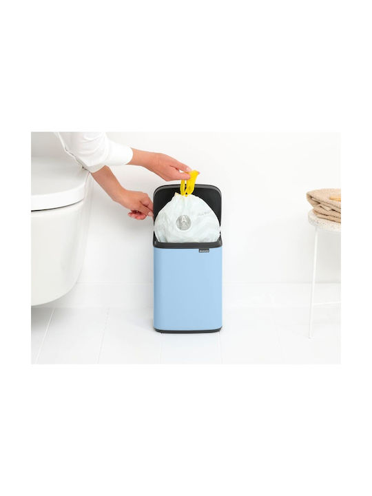 Brabantia Bo Small Waste Bin Plastic with Oscillating Lid Dreamy Blue 4lt