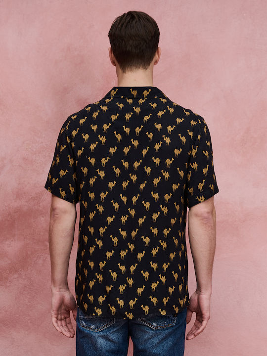 Roy Short-sleeved Denim Shirt in Wide Line Black