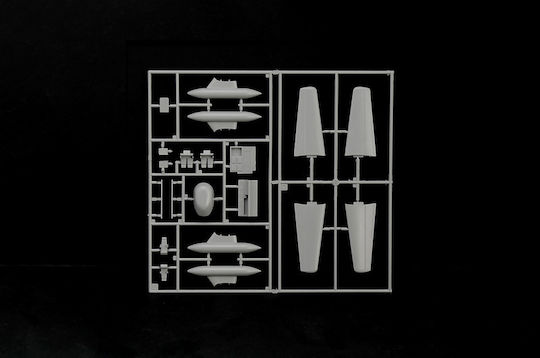 Italeri Modeling Figure Airplane