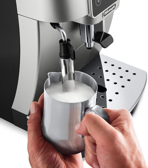 De'Longhi Magnifica Start 1450W Налягане 15бар с мелачка Сребриста