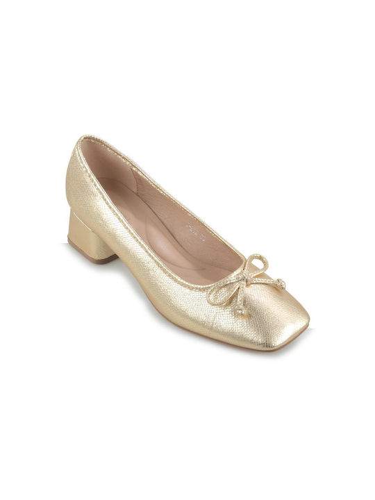 Fshoes Synthetic Leather Pointed Toe Gold Low Heels