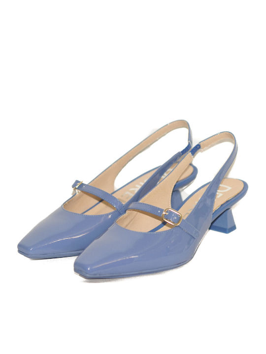 Desiree Shoes Γόβες από Λουστρίνι με Λουράκι Desiree Shoes Γόβες από Λουστρίνι με Λουράκι