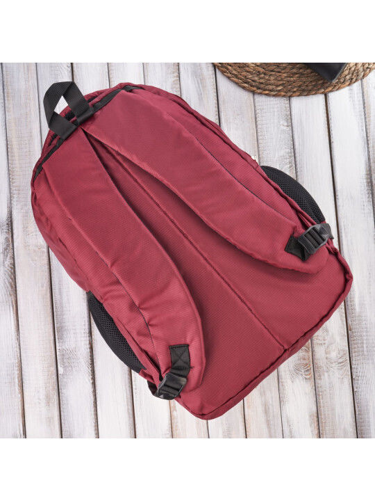 Paolo Peruzzi Geantă Rucsacuri 14" MacBook Pro de 14 inchi M2 2023/M1 2021 Roșie T-102-RD Paolo Peruzzi Geantă Rucsacuri 14" MacBook Pro de 14 inchi M2 2023/M1 2021 Roșie T-102-RD