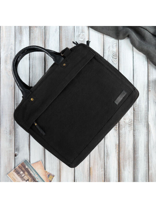 Paolo Peruzzi Geantă pentru laptop 14" MacBook Pro de 14 inchi M2 2023/M1 2021 în culoarea Negru E-04-BL