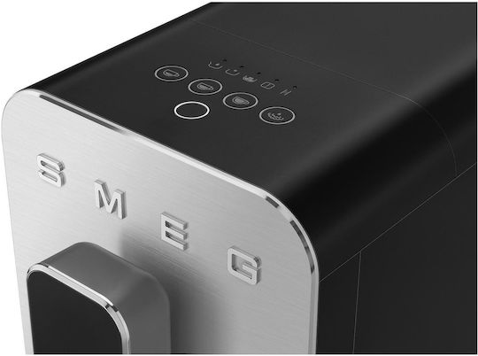 Smeg Automatische Espressomaschine 1350W Druck 19bar mit Mahlwerk Black Matt BCC02BLMEU