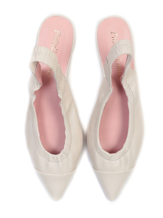 Pretty Ballerinas Leder Pumps mit flachem Absatz Ecru