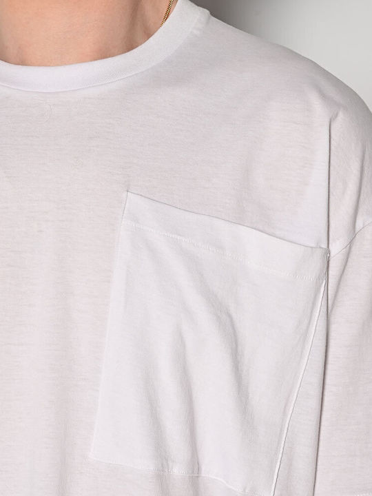 T-shirt White
