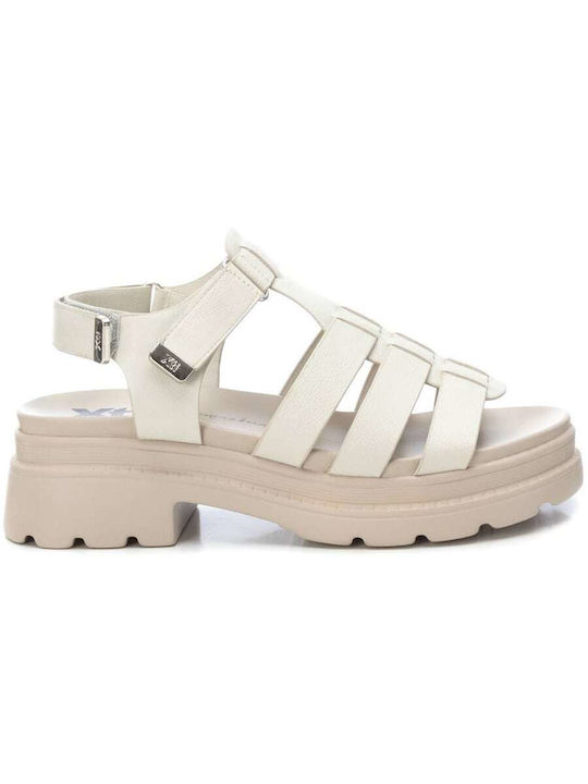 Xti Damen Sandalen mit niedrigem Absatz in Beige Farbe