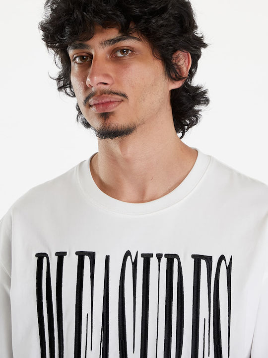 T-shirt White