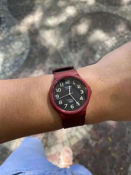 Casio Herrenuhr 36mm Batterie mit Burgundisch Kautschukarmband