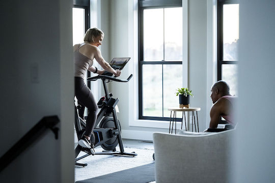Horizon Fitness Spin Bike Magnetic with Wheels
