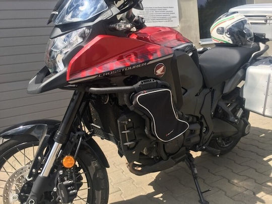 Marselus Geanta Laterala pentru Motociclete in Negru culoare