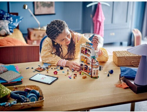 LEGO Castle Castle Bed And Breakfast Pentru 12+ Ani 1311 Bucăți