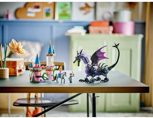 LEGO Castle Maleficent În Formă de Dragon pentru 7+ Ani