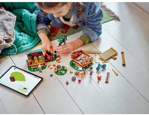 LEGO Friends Adventure Camp Cozy Cabins for Ages 7+ 437 Pieces