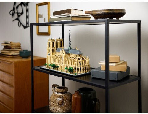 LEGO Architecture Notre-Dame De Paris για 18+ Ετών 4383τμχ