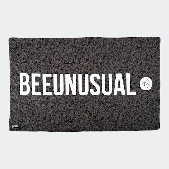 Bee. Unusual. Skull 150x100εκ.