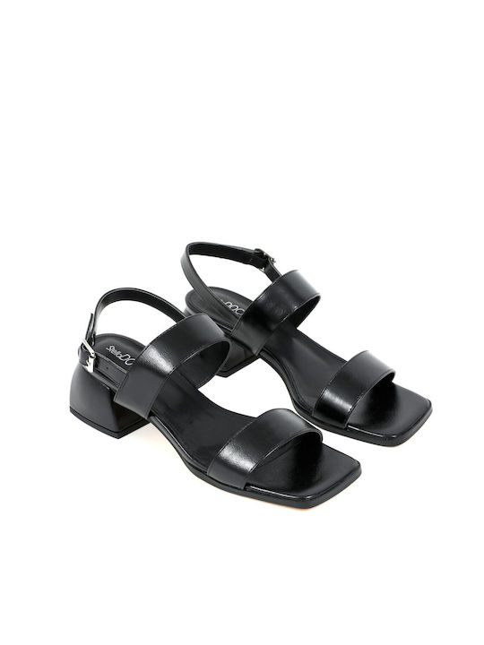 Doca Damen Sandalen mit niedrigem Absatz in Schwarz Farbe