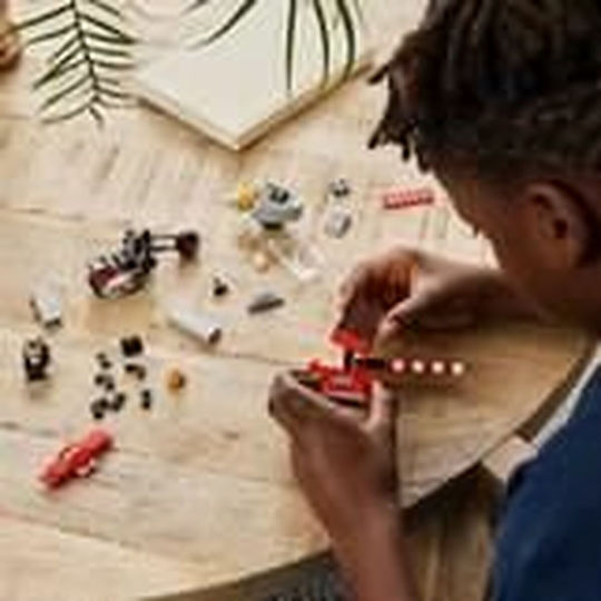 LEGO Sonic The Hedgehog Shadow The Hedgehog Бягство За 8+ Години 196 Бройки