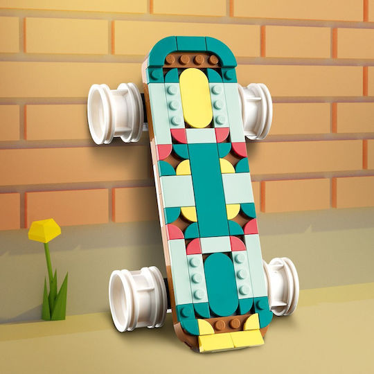 LEGO Creator Retro Roller Skate Pentru 8+ Ani 342 Bucăți