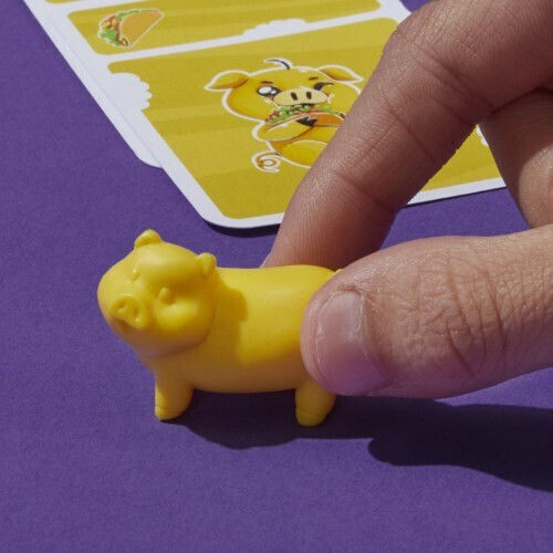 Board Game Piggy Piggy for 2-6 Players 7+ Years Old F8819 Hasbro