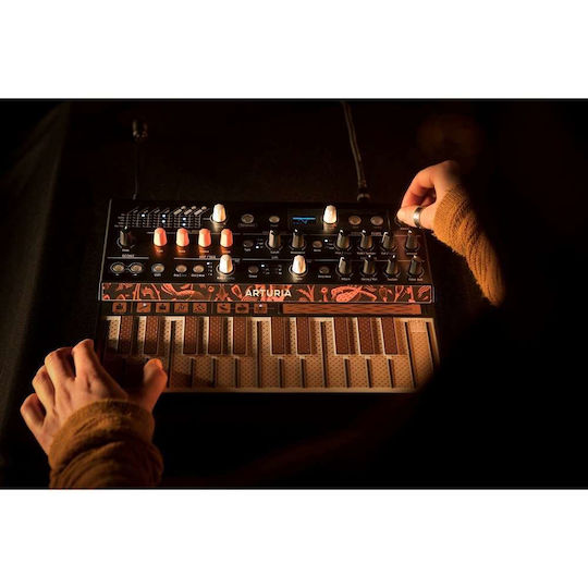 Arturia MicroFreak Bag Bundle Synthesizer με 25 πλήκτρα