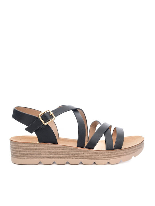 Verde Women's Flat Sandals in Black Color