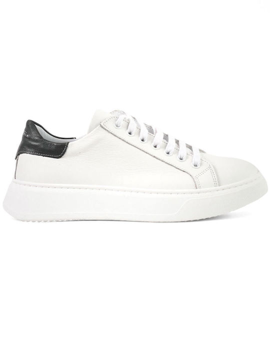 Pegasus Sneakers White