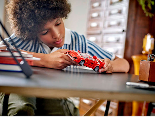 LEGO Speed Champions Ferrari F40 για 9+ Ετών 318τμχ