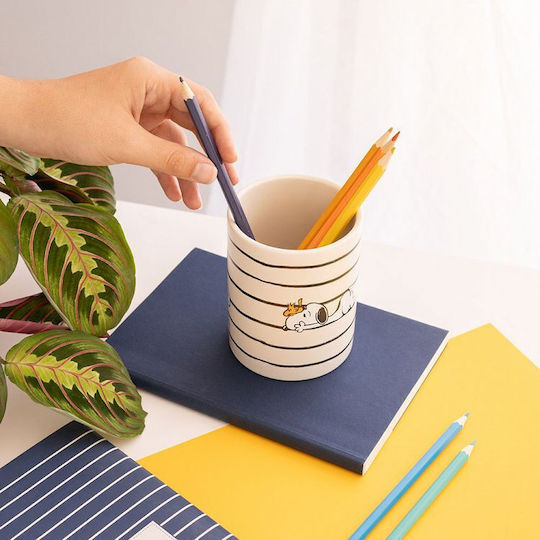 Ceramic Pencil Holder in White Color 1pcs 10.5x8.5x10.5cm