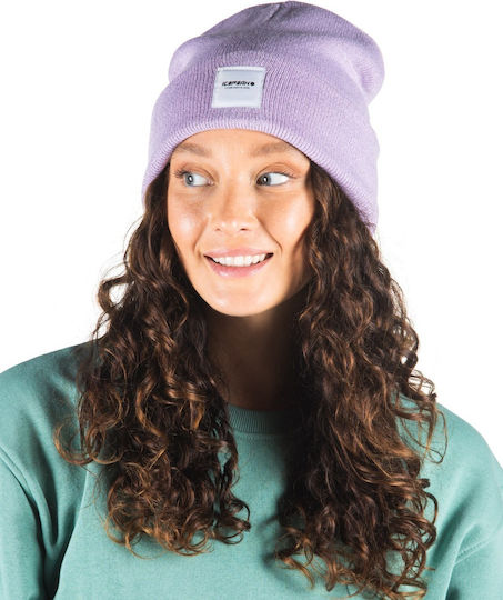 Beanie Beanie Knitted in Purple color