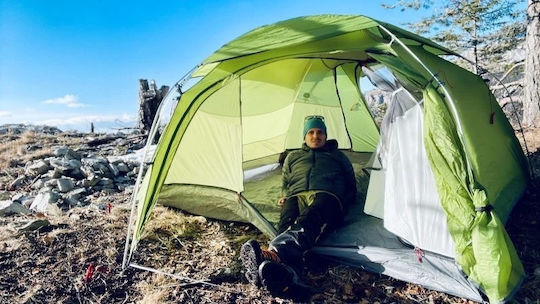 Husky Sawaj Triton 3 Camping Tent Igloo Green 4 Seasons for 3 People Waterproof 3000mm 300x250x130cm