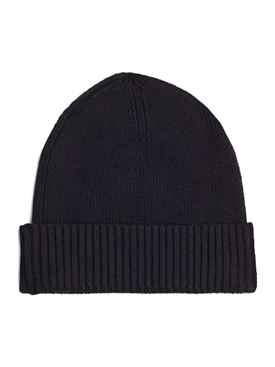 Beanie Beanie Knitted in Black color