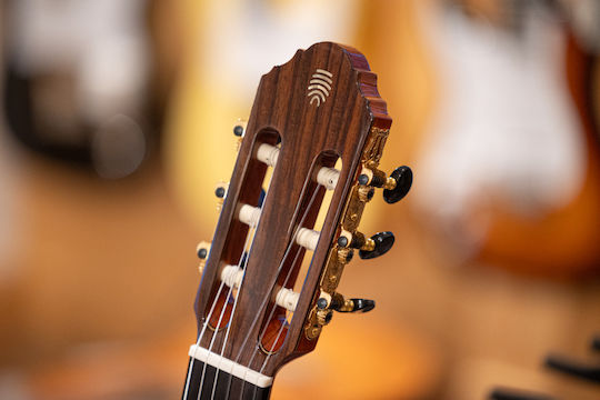 Eko Electro-Classical Guitar 4/4 Natural