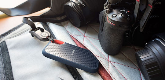 Sandisk Extreme SSD V2 USB 3.2 / USB-C 1TB 2.5" Μαύρο
