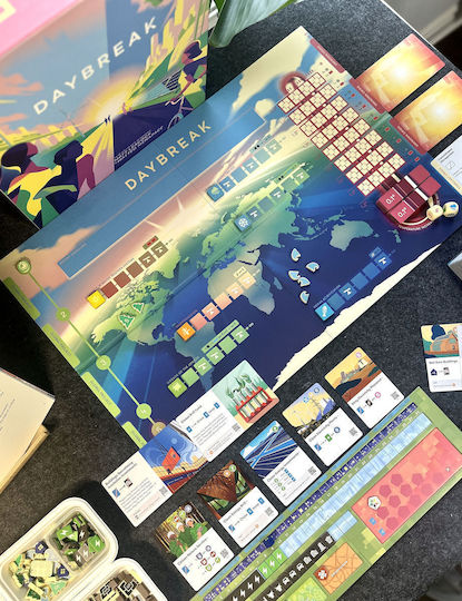 Настолна игра Daybreak за 1-4 играчи 10+ години (EN) CMYK