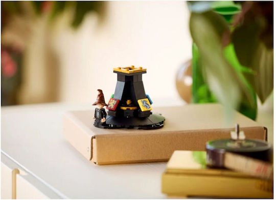 LEGO Harry Potter Talking Sorting Hat for 18+ Years 561 Pieces