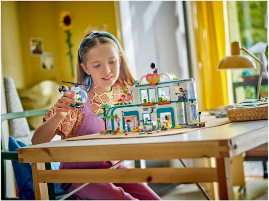 LEGO Friends Heartlake City Spital Pentru 7+ Ani 1045 Bucăți