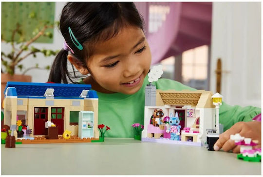 LEGO Animal Crossing Animal Crossing Nook's Cranny & Casa Rosie's pentru 7+ Ani 535 Bucăți