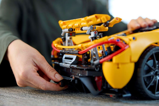 LEGO Technic McLaren P1 for 18+ Years 3893 Pieces