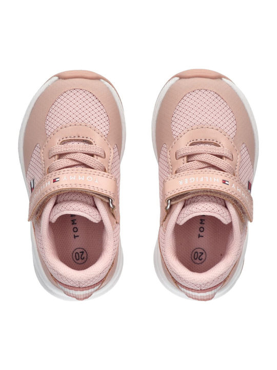 Cut Lace-up Kids Sneakers with Scratch Pink